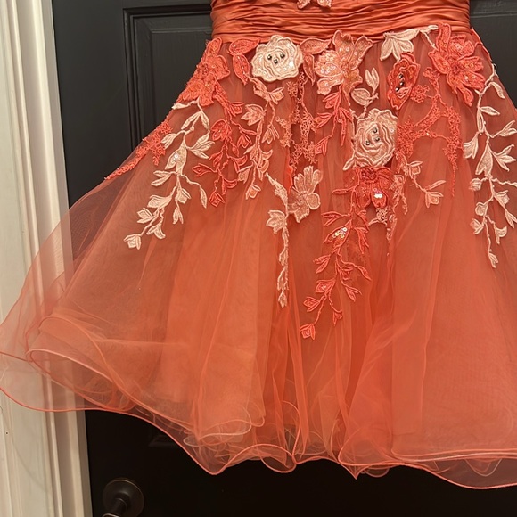 Sherri Hill pink embellished mini strapless dress size 2 - Picture 3 of 10